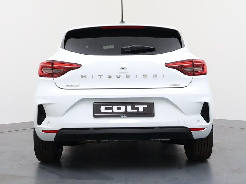 Mitsubishi Colt (4)