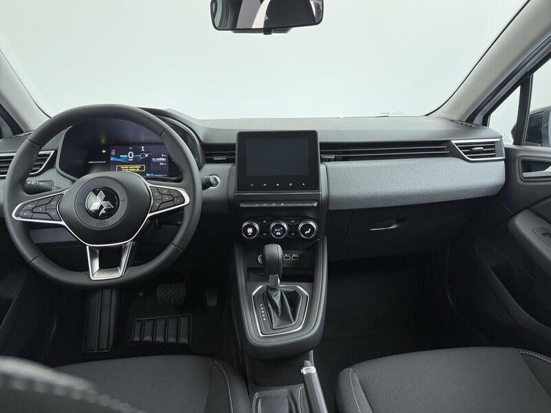 Mitsubishi Colt (9)