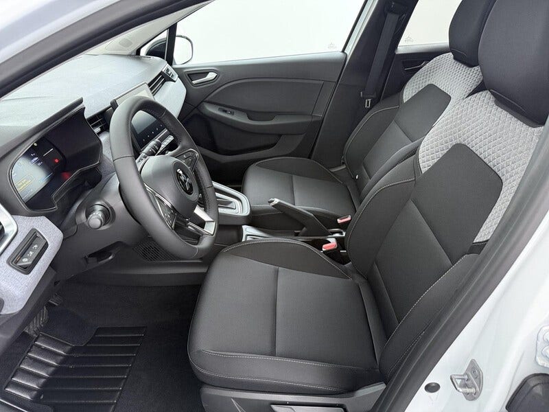Mitsubishi Colt (13)