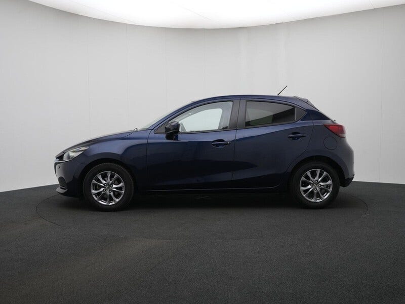 Mazda 2 (2)