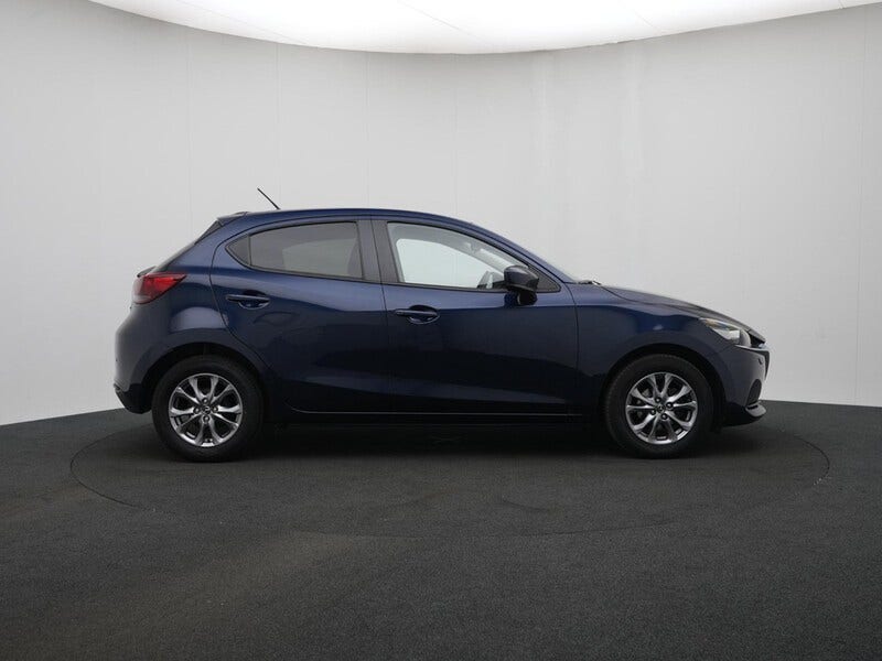 Mazda 2 (6)