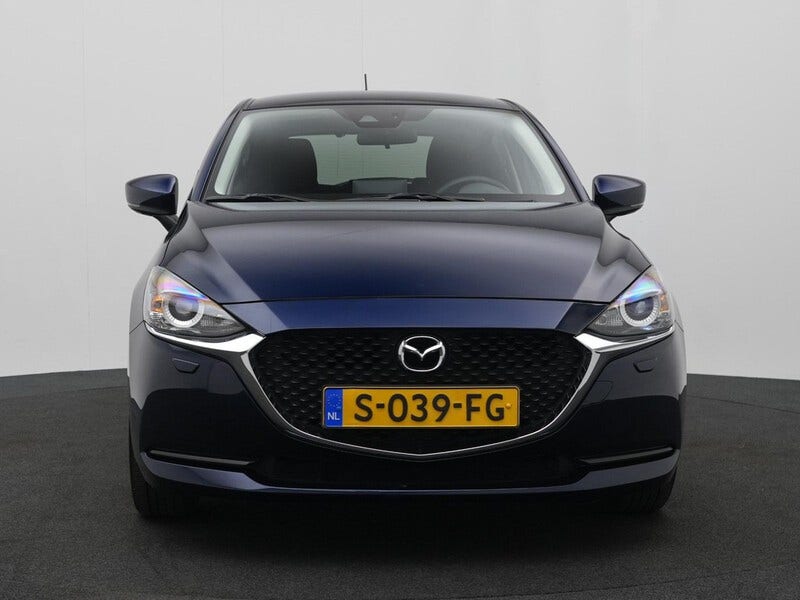 Mazda 2 (8)