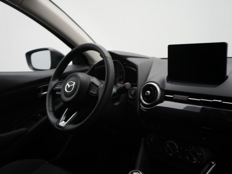 Mazda 2 (21)