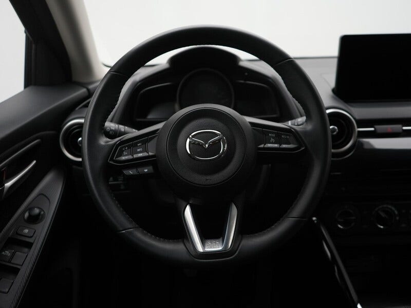 Mazda 2 (23)