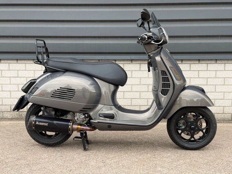 Vespa GTS