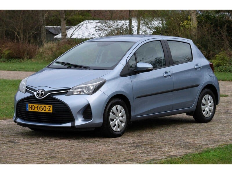 Toyota Yaris (3)