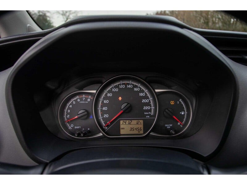 Toyota Yaris (18)