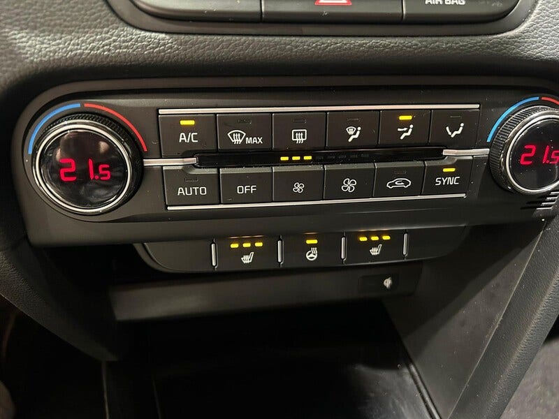 Kia Ceed Sportswagon (11)