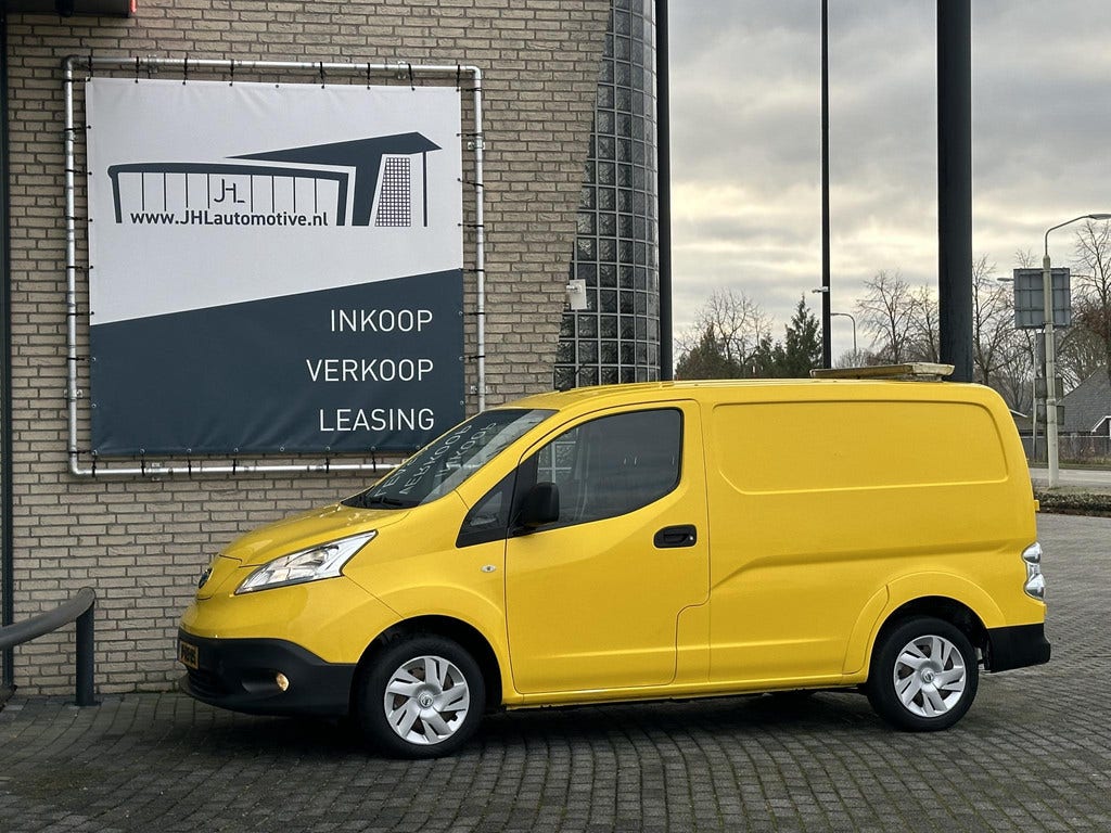 Nissan e NV200