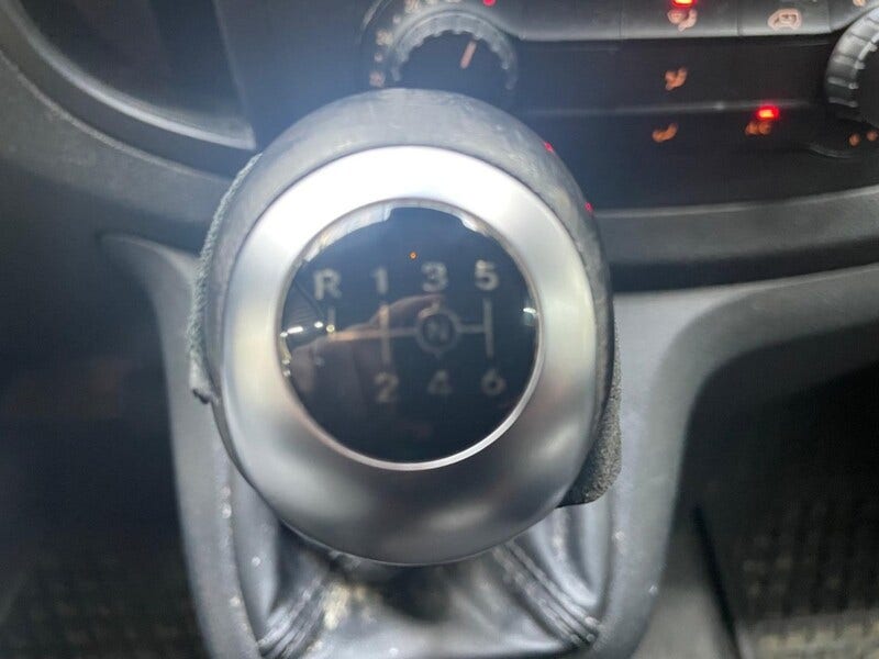 Mercedes-Benz Vito (16)