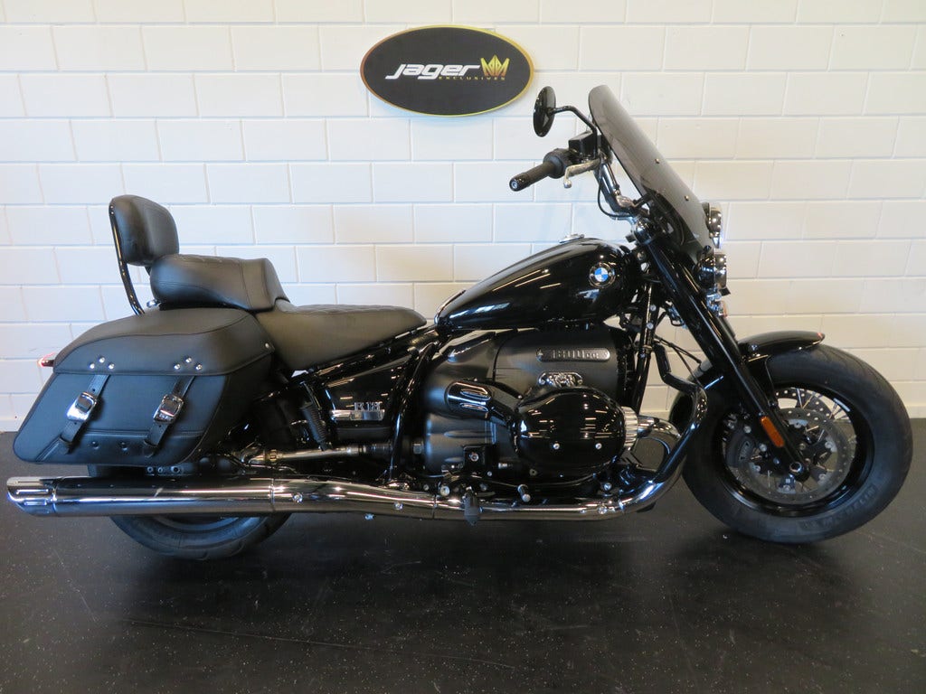 BMW R 18