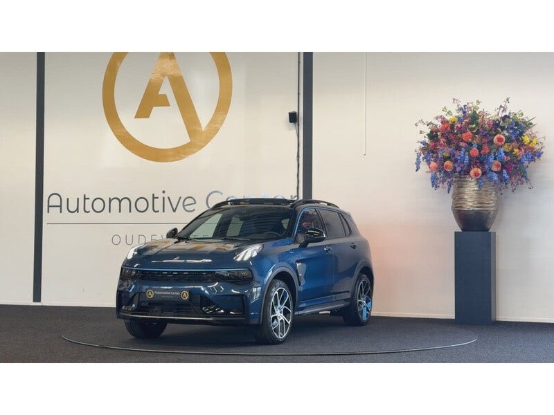 Lynk & Co 01 (10)