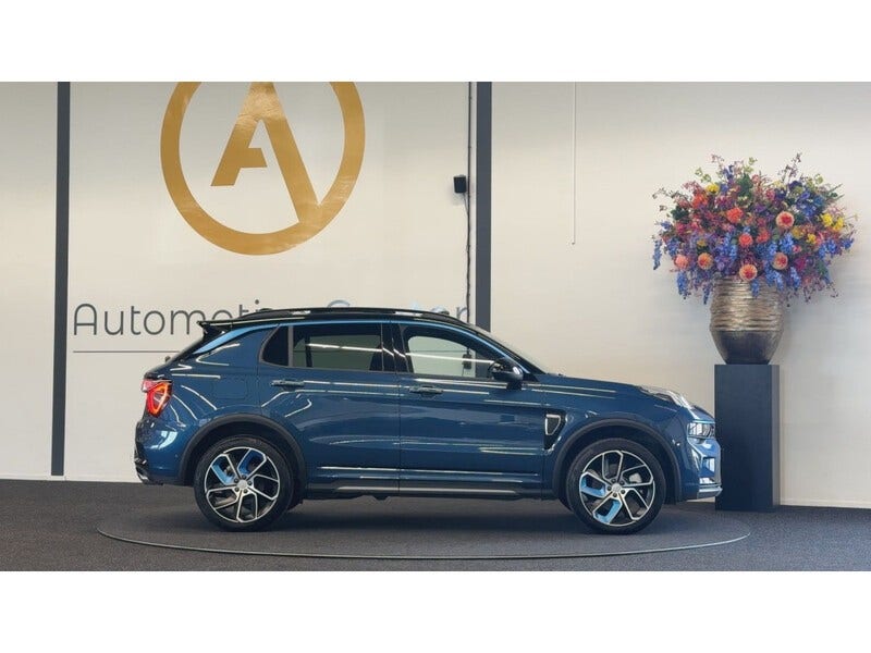 Lynk & Co 01 (15)
