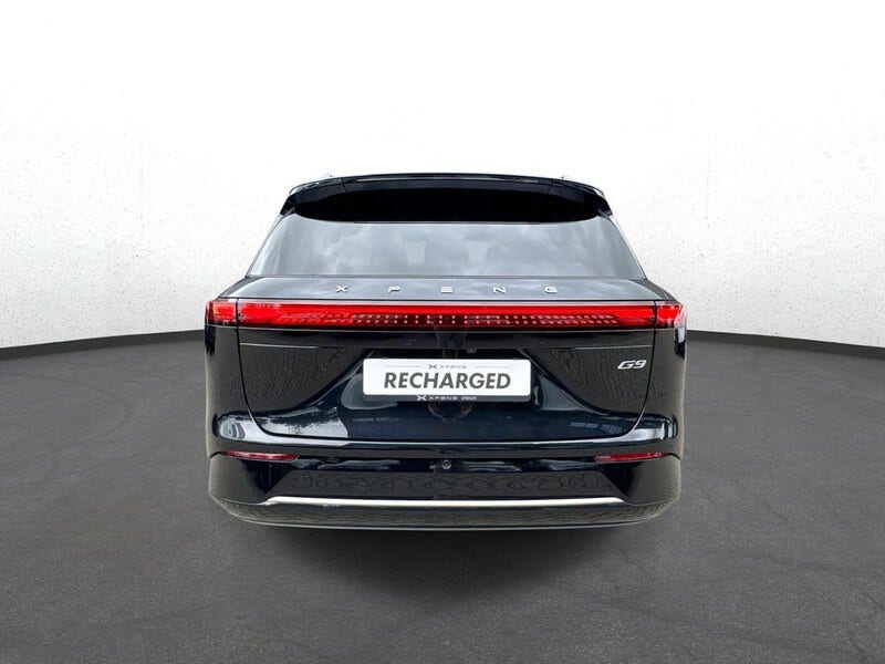 XPENG G9 (4)