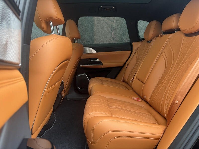 XPENG G9 (11)