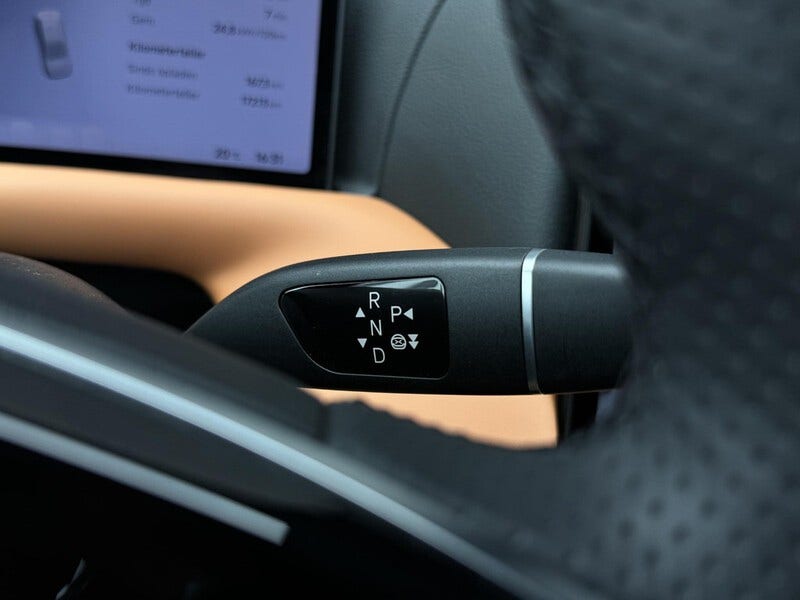 XPENG G9 (17)