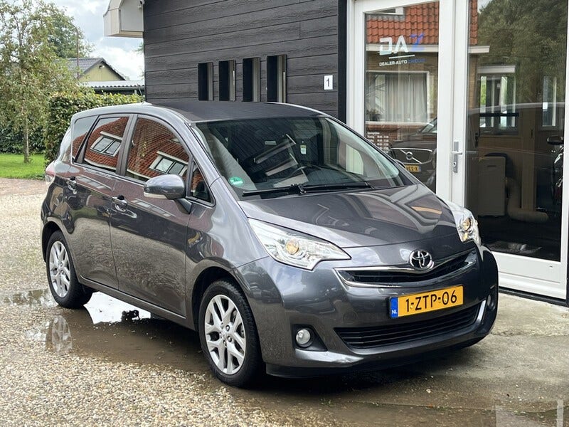 Toyota Verso S