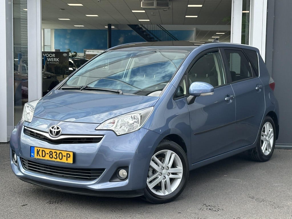 Toyota Verso S