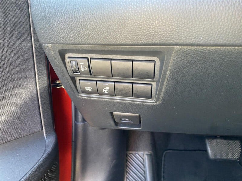 Mazda 2 Hybrid (21)