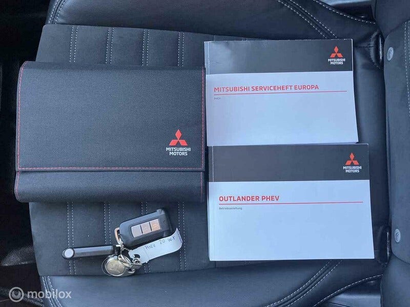 Mitsubishi Outlander (10)