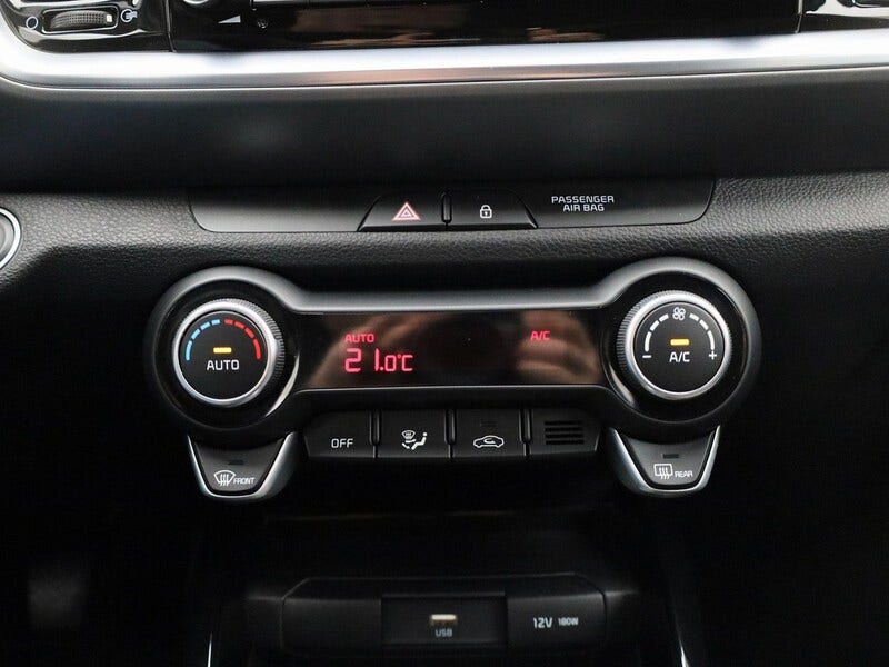 Kia Stonic (17)