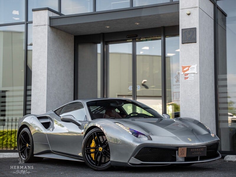 Ferrari 488