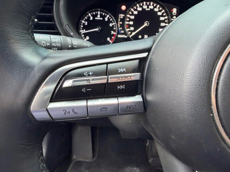 Mazda CX-30 (15)
