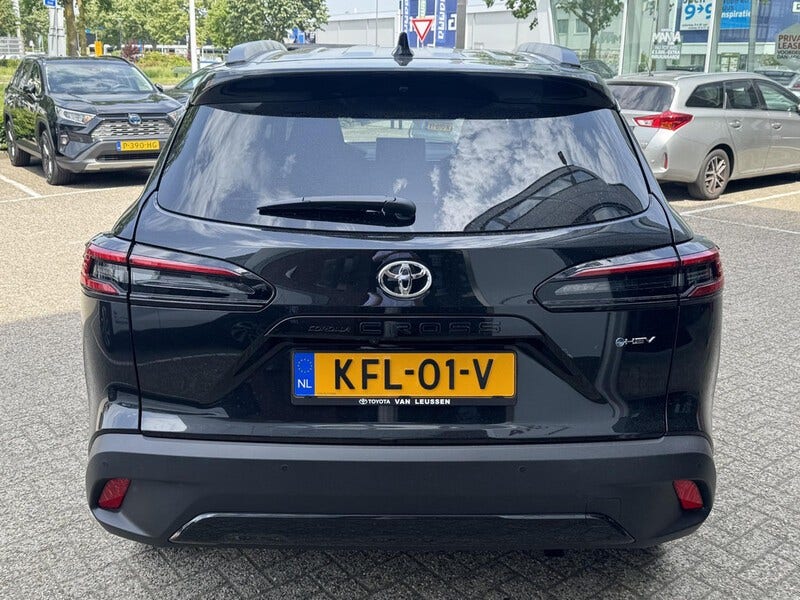 Toyota Corolla Cross (4)