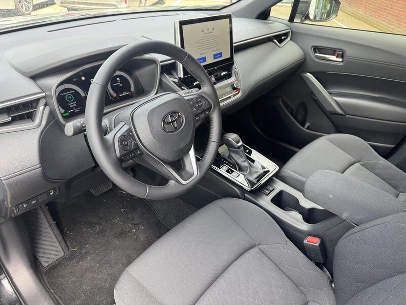 Toyota Corolla Cross (7)