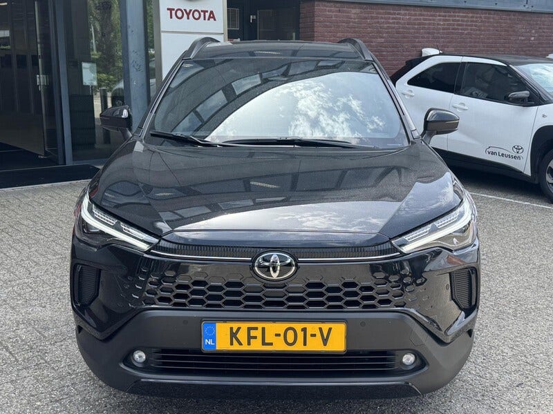 Toyota Corolla Cross (8)
