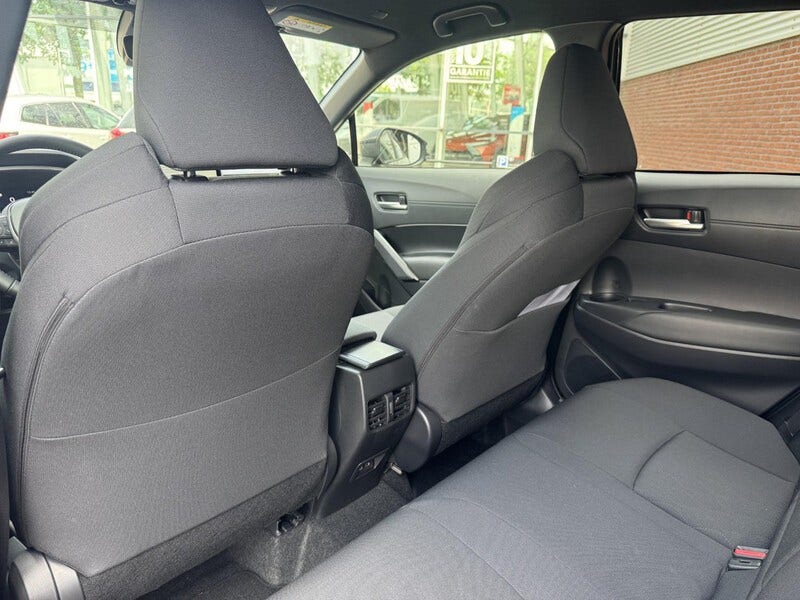 Toyota Corolla Cross (11)