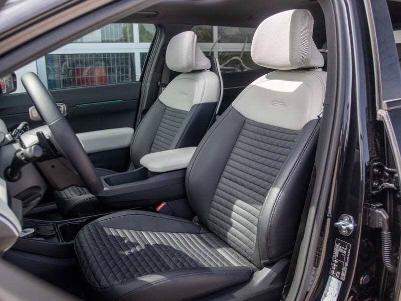 Kia EV4 (10)