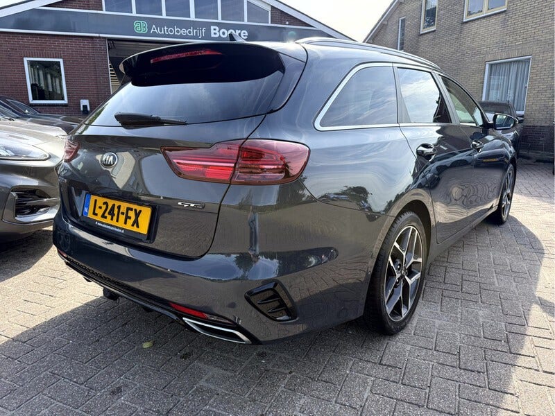 Kia Ceed Sportswagon (3)