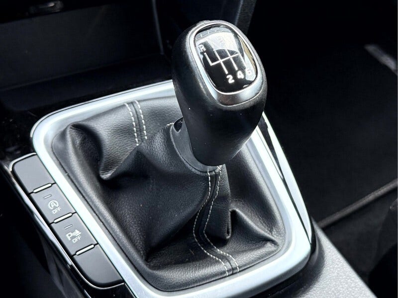 Kia Ceed Sportswagon (12)