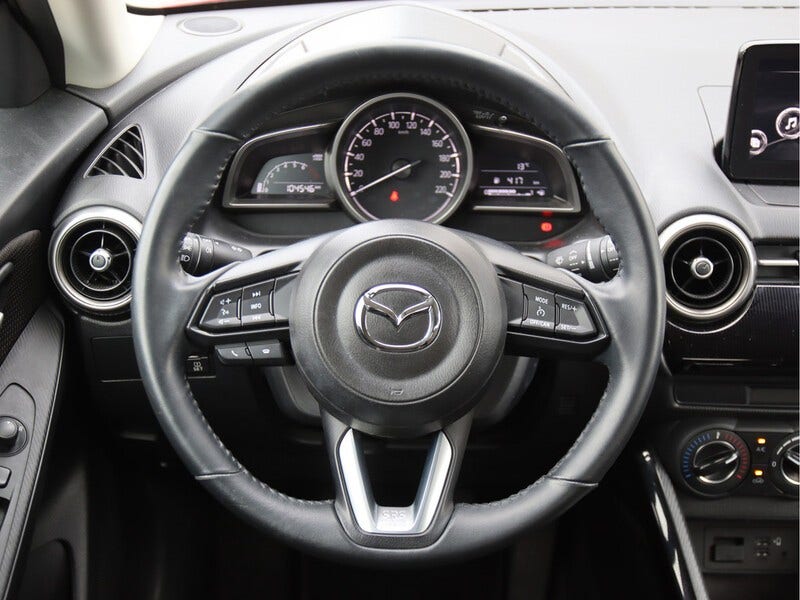 Mazda 2 (15)