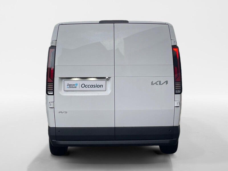 Kia PV5 (3)