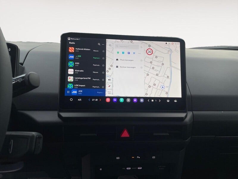 Kia PV5 (19)