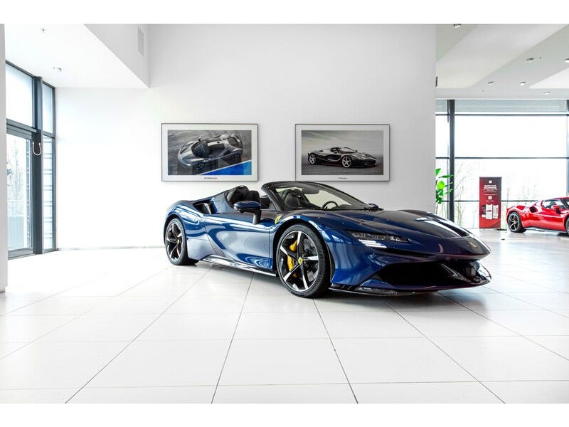Ferrari SF90 Spider