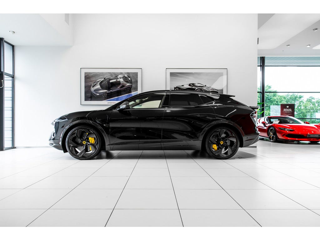 Lotus Eletre