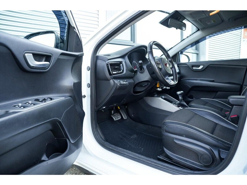 Kia Rio (10)