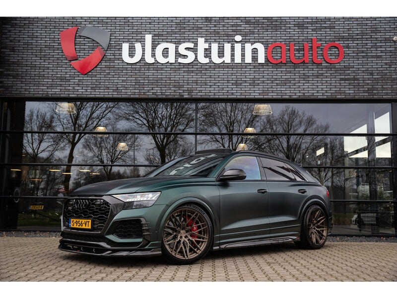 Audi RSQ8