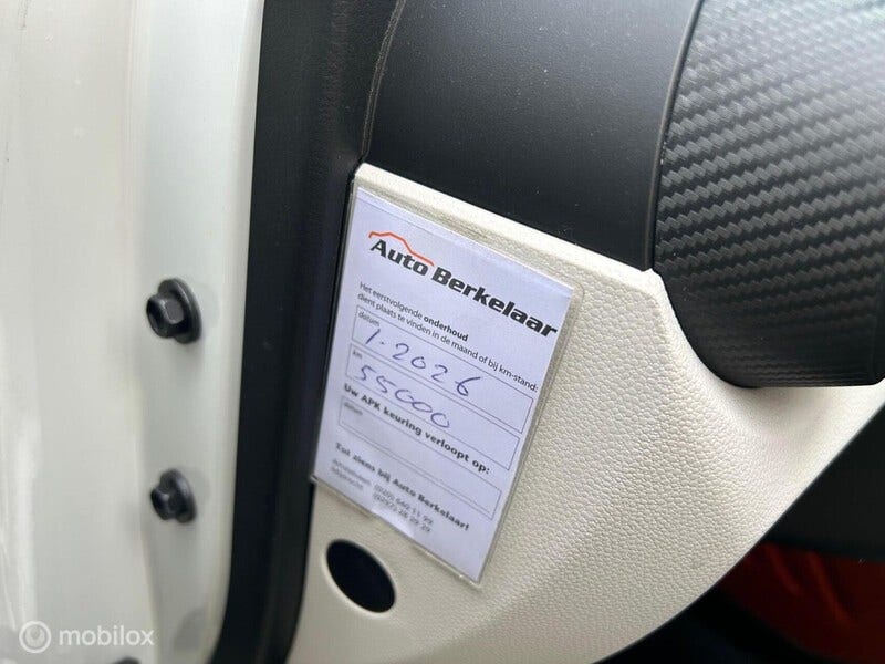 Suzuki Ignis (12)