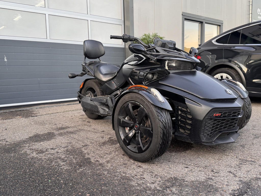 Can Am Spyder