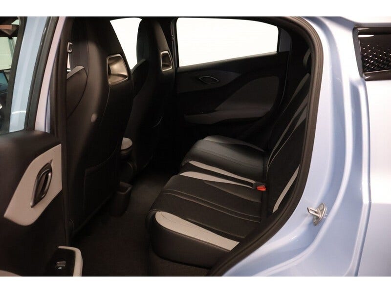 BYD DOLPHIN SURF (10)