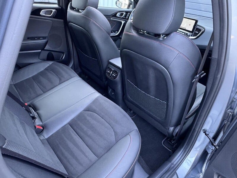 Kia Ceed (23)