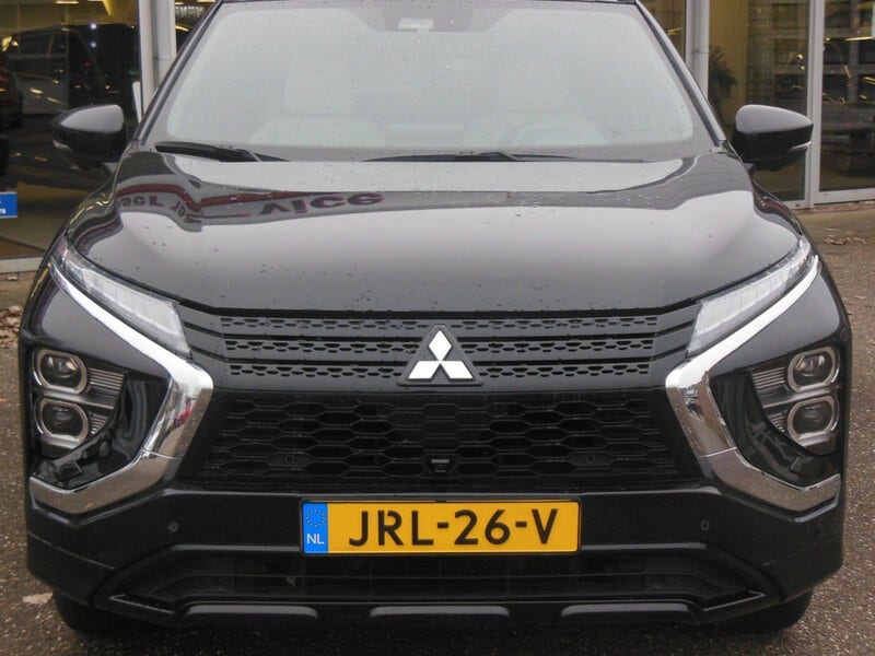 Mitsubishi Eclipse Cross (8)