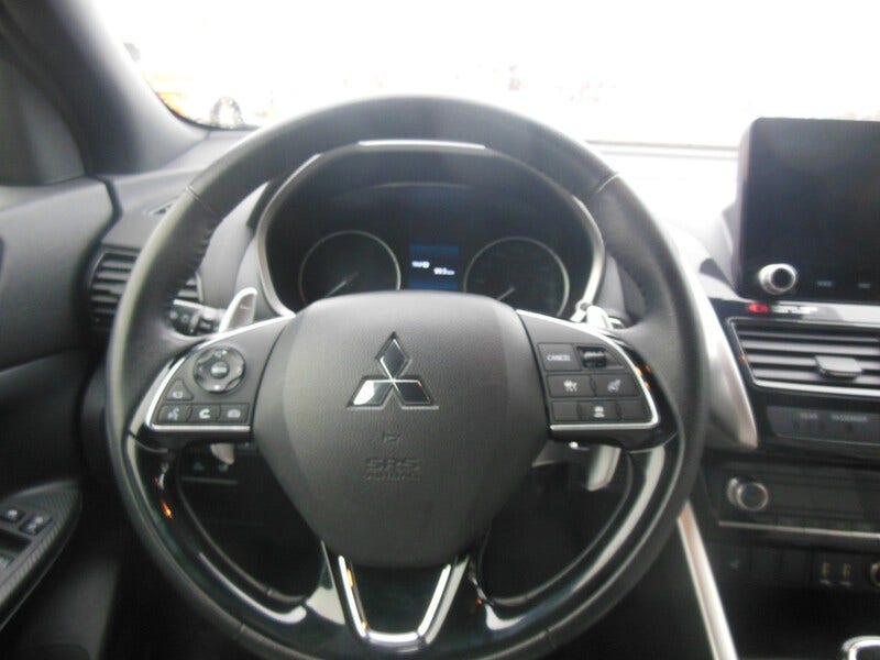 Mitsubishi Eclipse Cross (15)