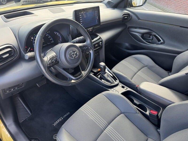 Toyota Yaris Cross (2)