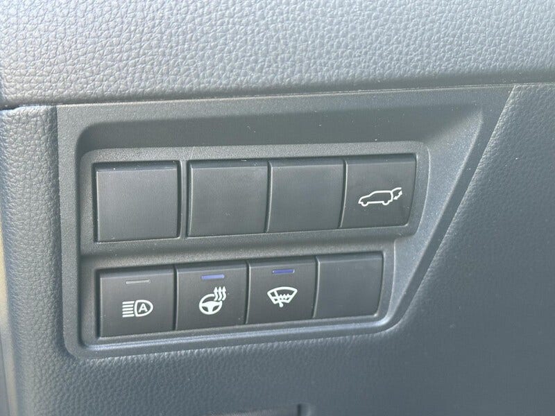 Toyota Yaris Cross (12)
