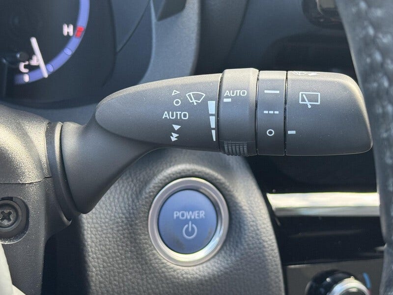 Toyota Yaris Cross (17)